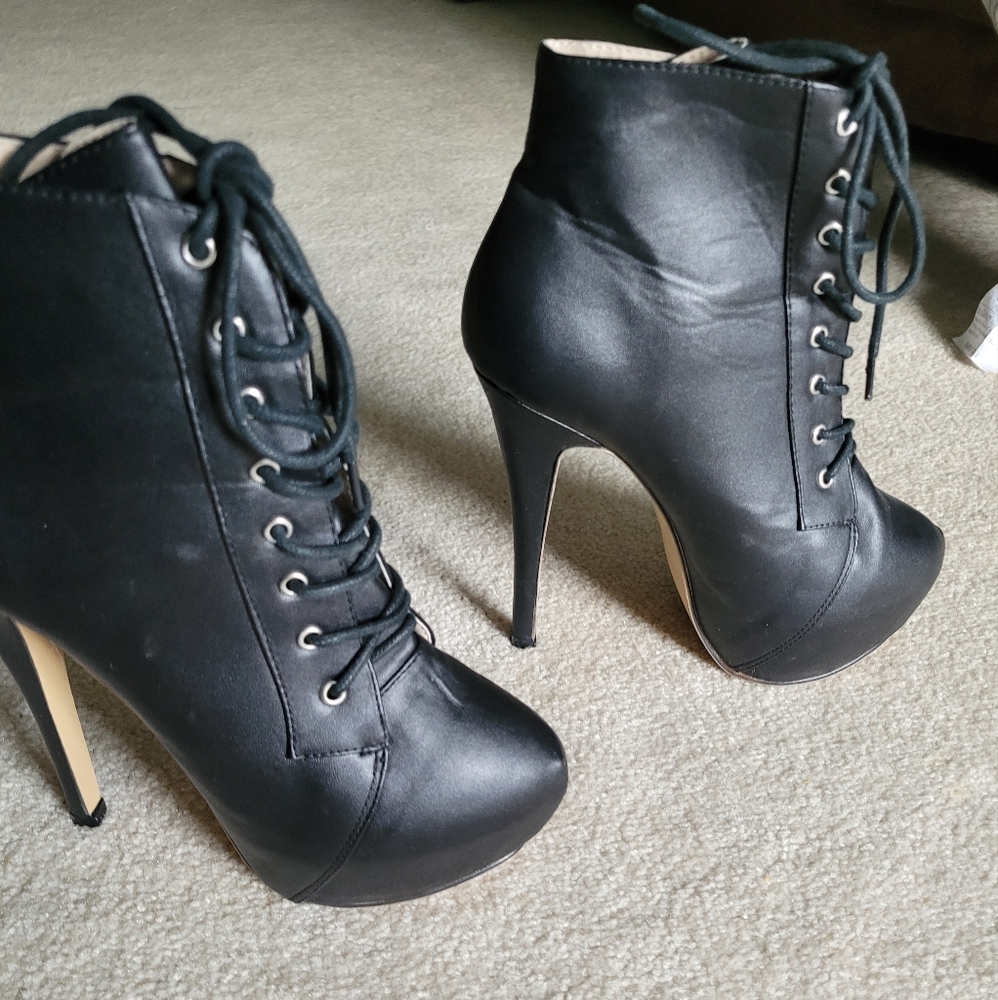 Loslandifin Ankle Boots